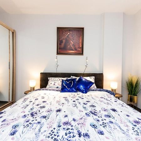 H & A Suite Gozsdu - The 1001 Nights Suite Boedapest Buitenkant foto